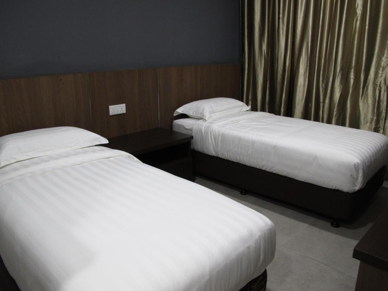 Hotel Sukaramai Kampung Gurun Exterior foto